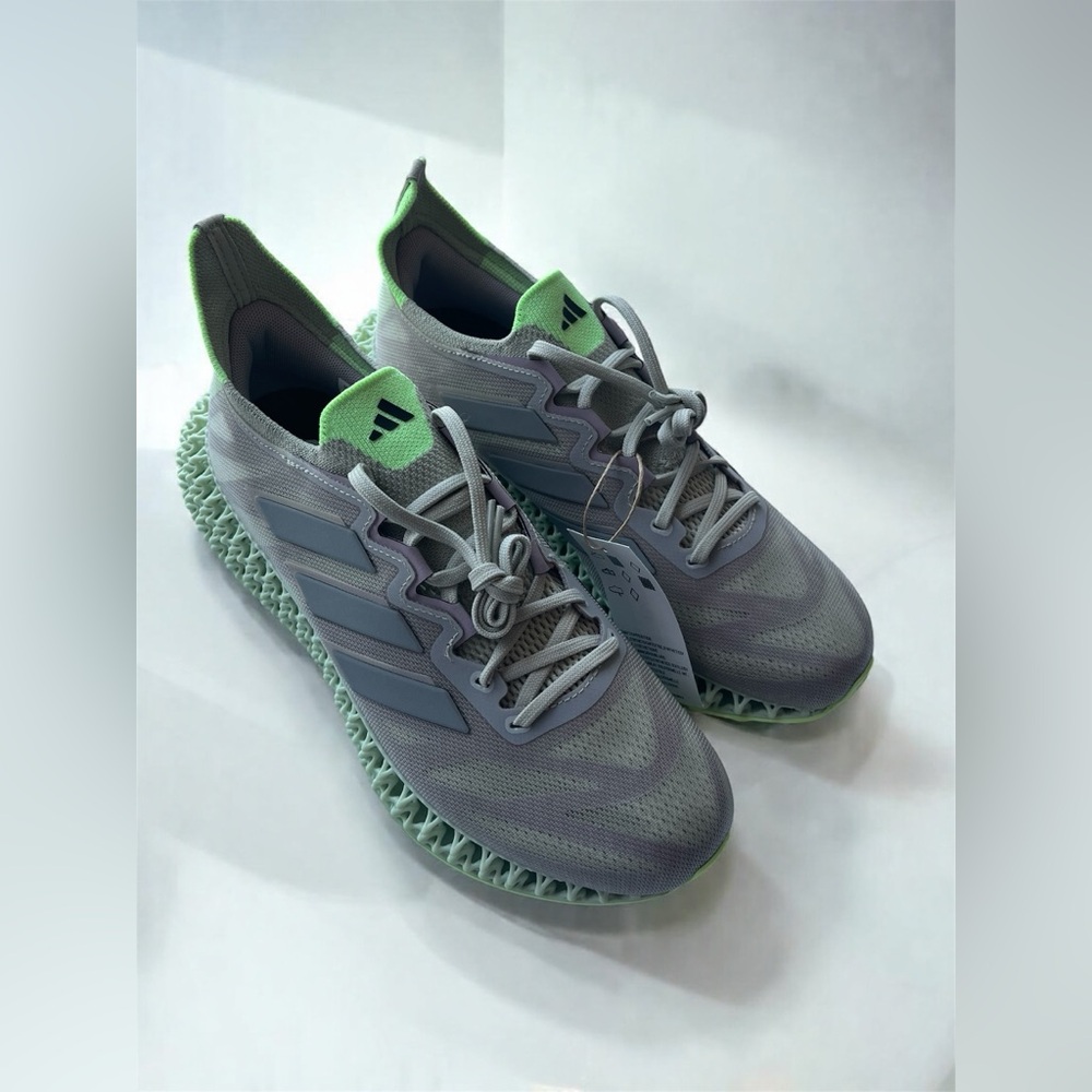 Adidas Women’s 4DFWD 3 Gray & Green Matte Running Shoes Size 8
